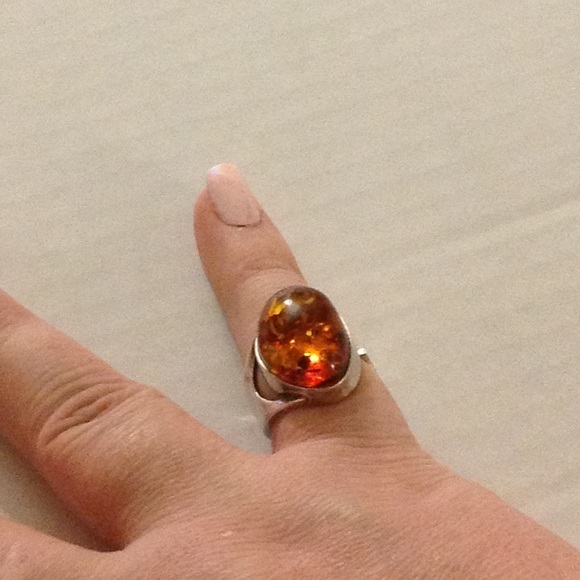 Large Amber Artisan Vintage Ring OOAK Adjustable - Picture 3 of 8